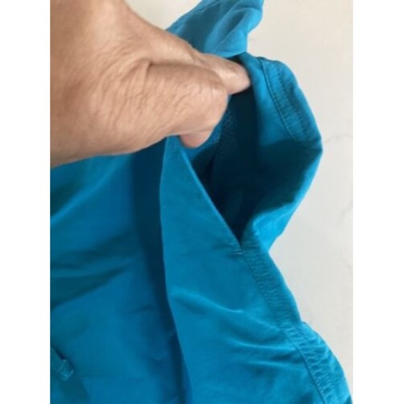 L.L. Bean Women’s Blue Supplex Nylon Drawstring Shorts with Pockets Size L - Picture 10 of 13